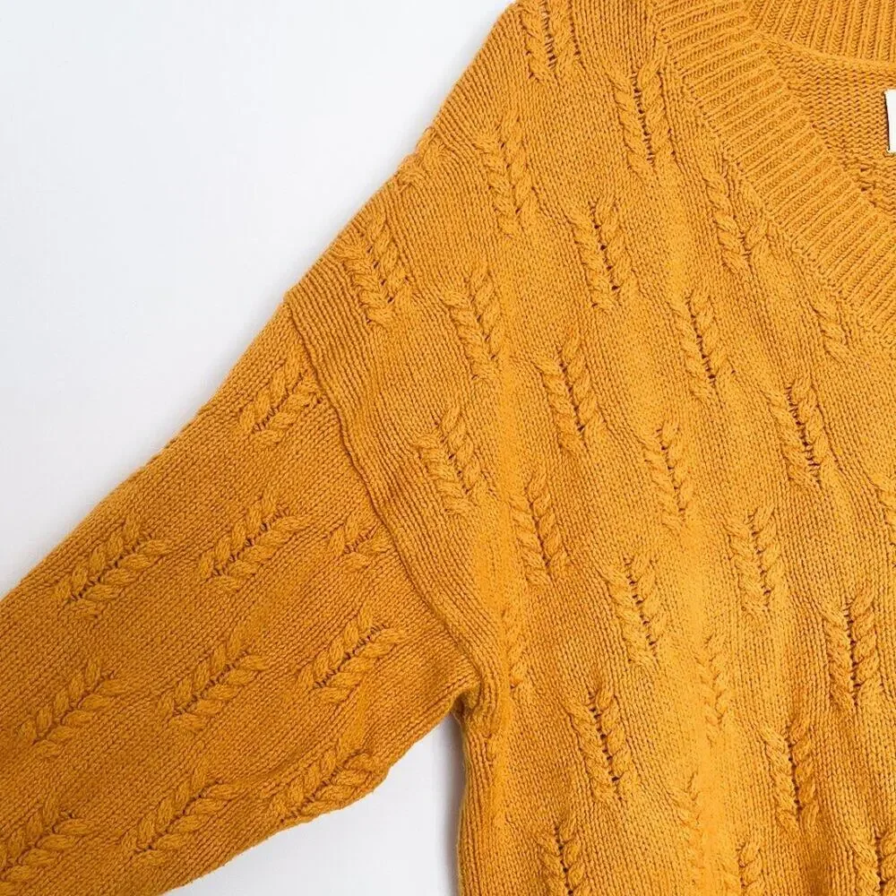 Lucky Brand Drop Shoulder Tunic Sweater V Neck Braided Stitch Size Small Mustard